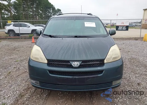 2005 Toyota Sienna Xle z USA, uszkodzony, nr VIN 5TDZA22C05S261995